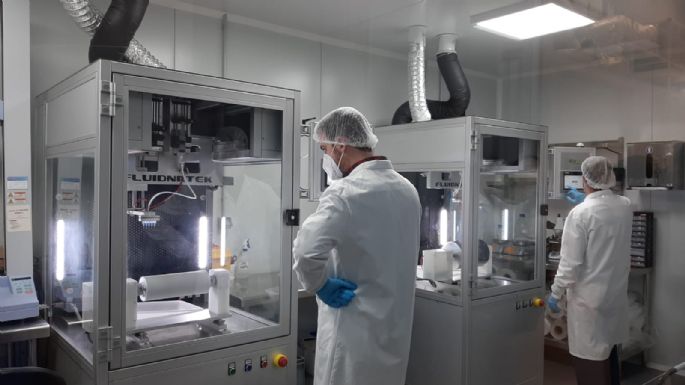 Desarrollan en España nanomaterial capaz de eliminar el SARS-CoV-2; podría usarse en cubrebocas
