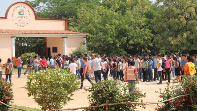 A proceso un profesor de la Unistmo de Ixtepec, Oaxaca, acusado de abusar de una alumna