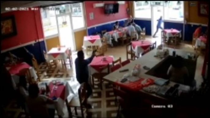 Sicarios irrumpen en restaurante donde estaban fiscal y diputada de Veracruz; escolta las salva (Video)