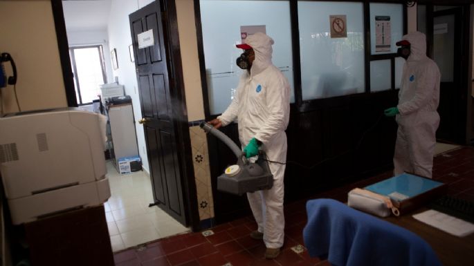 México supera las 166 mil muertes por coronavirus; estiman 76 mil casos activos