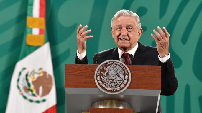 "Muro de la paz" iba a quedarse una semana, pero lo destruyeron: AMLO