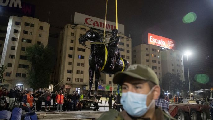 Nueva jornada de protestas en Chile deja 69 detenidos y 13 carabineros heridos