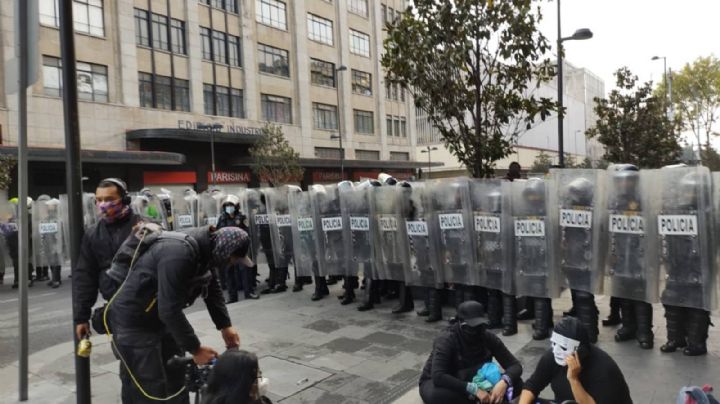 AMLO lamenta que "movimiento feminista sea utilizado por el conservdurismo"