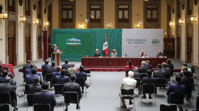 AMLO y gobernadores firman Acuerdo Nacional por la Democracia