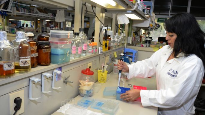 Con recursos del gobierno de CDMX, la UNAM refuerza laboratorios para vacuna de covid-19