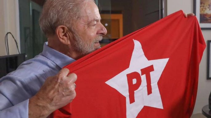 Lula puede volver a ser candidato; juez anula denuncias en su contra por corrupción