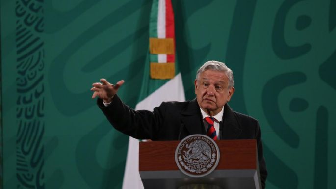 AMLO pone en duda existencia de denuncias contra Salgado y desliza fabricación de víctimas