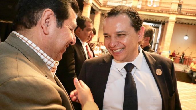 Colima: en la lista de candidaturas de Morena abundan priistas y gente cercana a Indira Vizcaíno