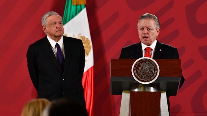 Si Zaldívar encabeza la reforma judicial estoy de acuerdo en que se amplíe su cargo: AMLO