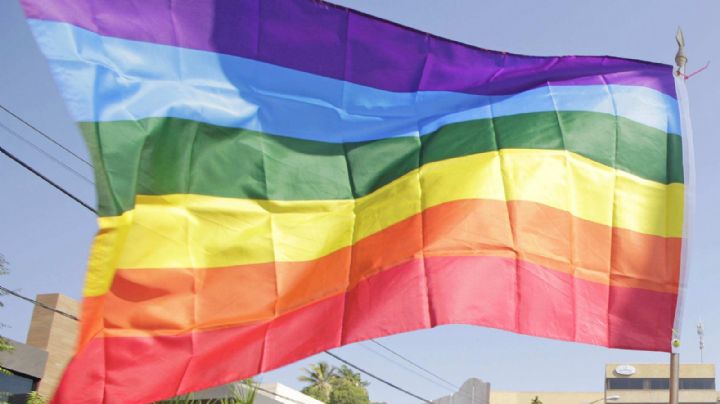 Pareja de Florida tendrá que pagar una multa por exhibir una bandera del Orgullo Gay