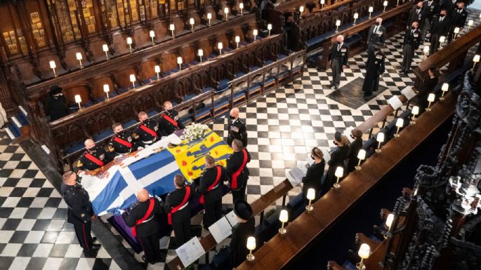 Reino Unido guarda un minuto de silencio en el inicio del funeral del duque de Edimburgo