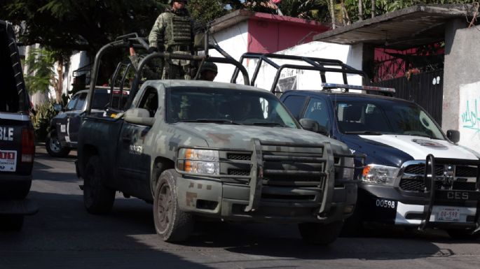 Asaltantes de restaurantes de Morelos usan uniformes similares a la Policía, denuncian víctimas