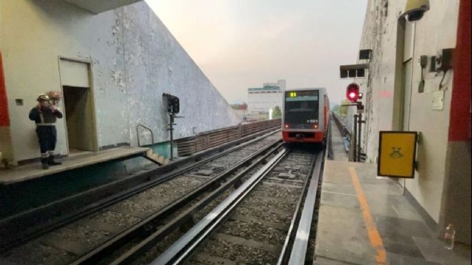 Tras incendio, restablecen servicio en la Línea 4 del Metro