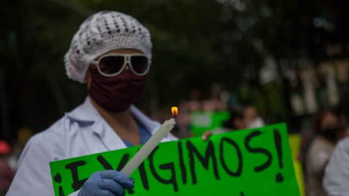 Más de 7 mil trabajadores de la salud han fallecido durante la pandemia: OIT