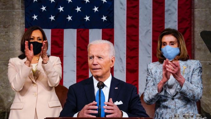 Biden pide al Capitolio aprobar este año una ley para beneficiar a inmigrantes