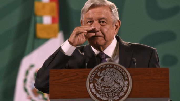 AMLO anuncia integración de todas las plantas fertilizantes en una empresa