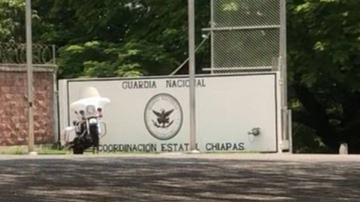 "Nos dan comida de perros", denuncian migrantes encerrados en bodega de la Guardia Nacional (Video)