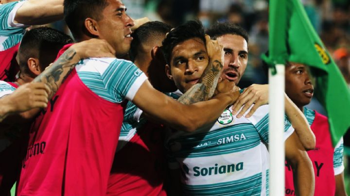 Santos viene de atrás y vence 2-1 a Rayados en la ida de los cuartos de final