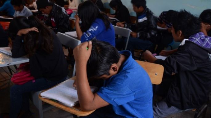 México deja de aplicar la prueba PISA en secundarias; la OCDE lo reprueba