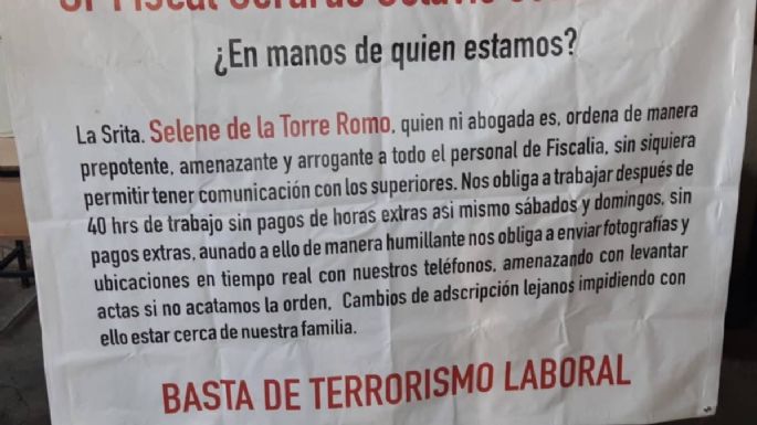 Cuelgan mantas para acusar a la Fiscalía de Jalisco de terrorismo laboral