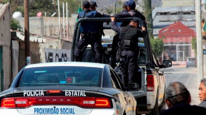 Detienen a cuatro policías de Puebla acusados de secuestro y robo de una Hummer