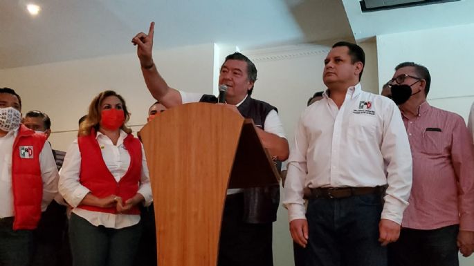 Se factura la alianza PRI-PAN-PRD en Baja California; líder priista se va con Hank Rhon