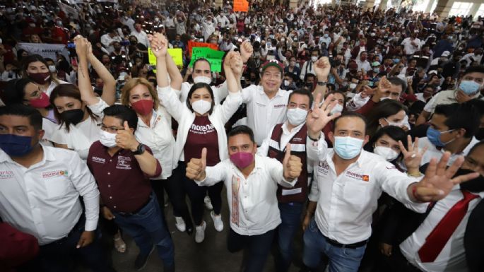 Morenistas inconformes revientan pre-cierre de campaña en Puebla y tildan de traidor a Delgado