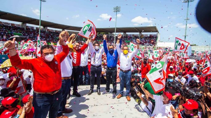 Christian Castro cierra campaña en Campeche, a la sombra de su tío Alejandro Moreno