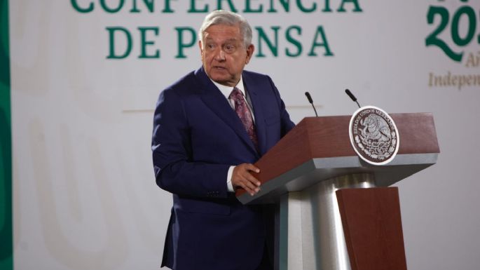 López Obrador elogia la elección por usos y costumbres en Ayutla