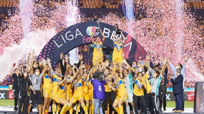 Tigres femenil consigue bicampeonato tras golear a Chivas