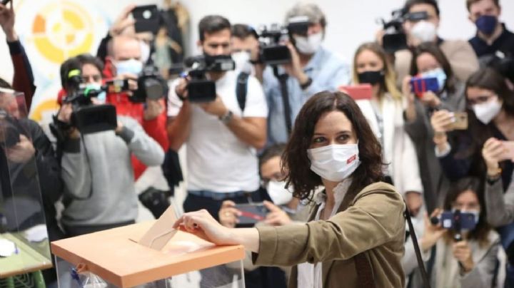 Isabel Díaz Ayuso, del Partido Popular, gana la elección en Madrid