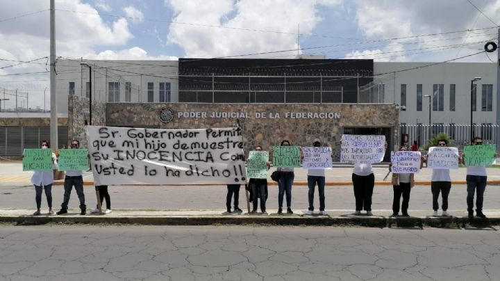 Puebla: familiares de acusado por helicopterazo piden que justicia federal atraiga el caso