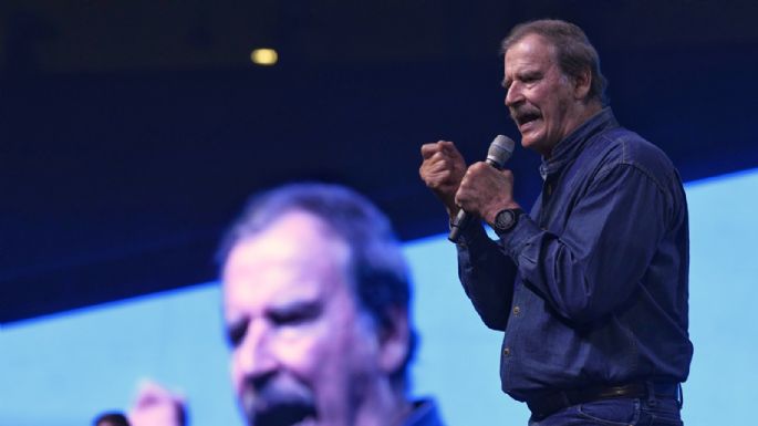 Vicente Fox pide no participar en consulta sobre expresidentes, la llama "farsa"