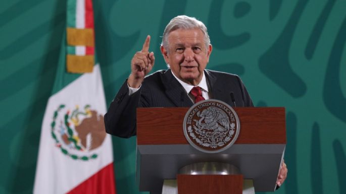 AMLO agradece a Slim por asumir el costo del tramo colapsado de la Línea 12 que construyó Carso