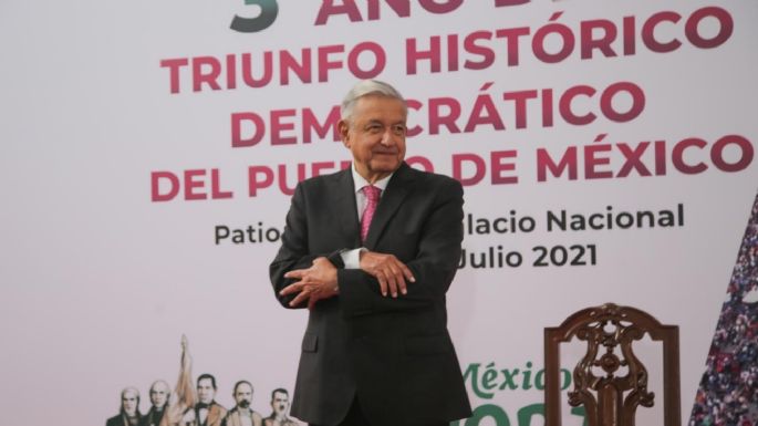 AMLO destaca "signos alentadores" de recuperación económica