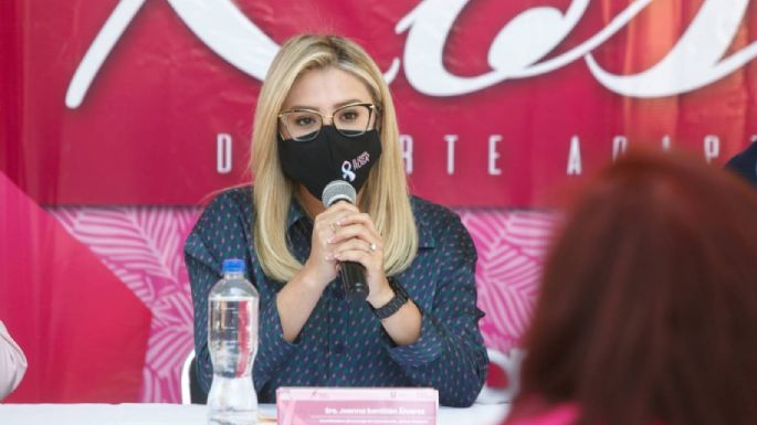 La esposa de Enrique Alfaro da positivo a covid-19