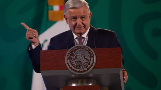 "Hay relevo generacional" refrenda  AMLO ante aspiración presidencial de Ebrard