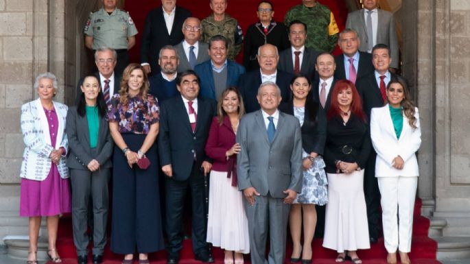 Inseguridad en 50 municipios, el eje de la reunión de AMLO con gobernadores de Morena