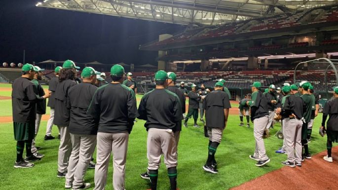 Dos integrantes de la selección mexicana de beisbol dan positivo a covid-19 antes de viajar a Tokio