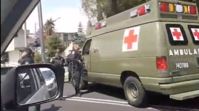 Detienen a militares por atropellar a un repartidor motociclista en Vértiz y Xola (Video)