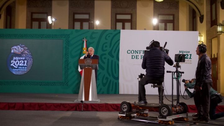 AMLO ofrecer crear un mecanismo para verificar que su gobierno no espía