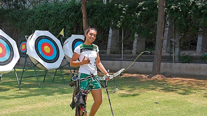 Una arquera con estrella