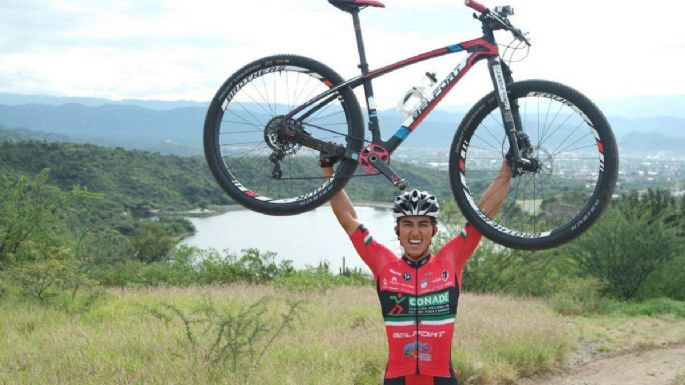 Él es Gerardo Ulloa, ciclista mexicano en ascenso