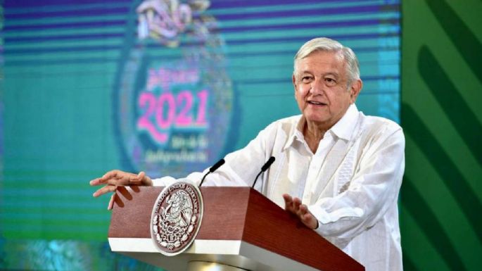 AMLO justifica incremento millonario a la GN: "Nos están ayudando muchísimo"; niega militarización