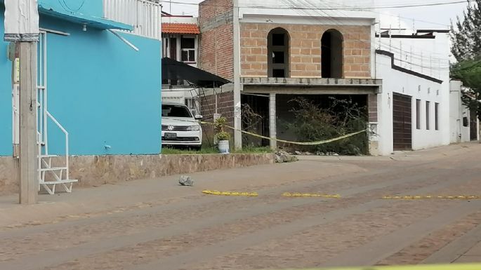 Hallan dos cuerpos en casa de seguridad de la que escapó una secuestrada en Guanajuato