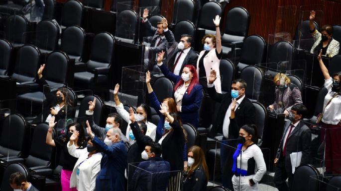 Diputados aprueban posponer la entrada en vigor de la reforma al outsourcing