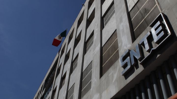 SEP dará aumento salarial de 3.4% para maestros del SNTE