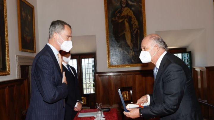 Enrique Krauze recibe el Premio de Historia Órdenes Españolas