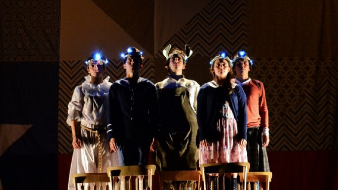 "El ejército iluminado" de Toscana, al teatro