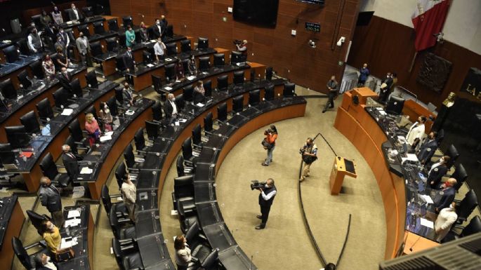 Morena busca un extraordinario para discutir la revocación de mandato; la oposición lo rechaza